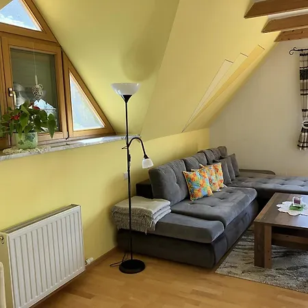 Appartement Mit Pool Und Aussicht Kitzeck im Sausal