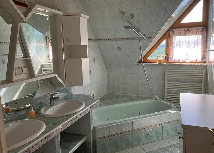 Apartment Mit Pool Und Aussicht *